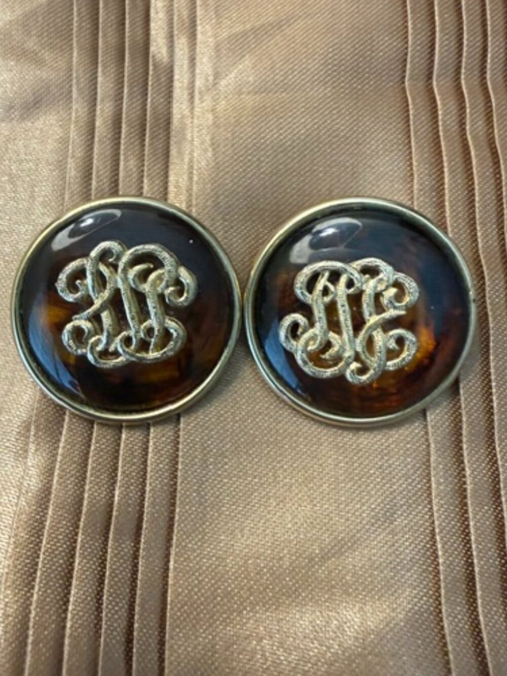 vintage tortoise clip on earrings